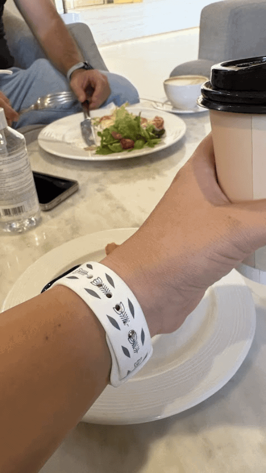 Coffee Cups band by zamani, a customer photo