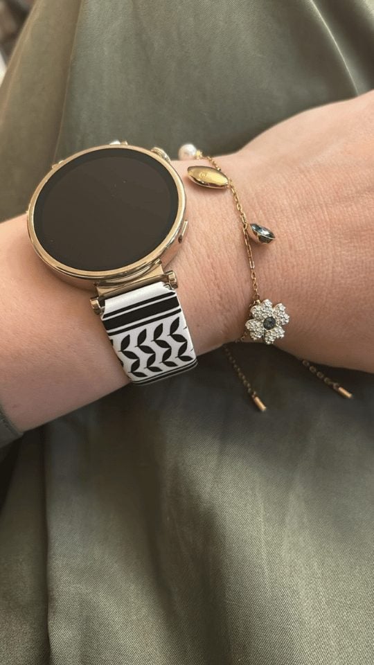 Keffiyeh band by zamani, a customer photo