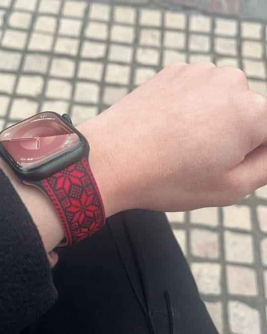 Tatreez Apple Watch band by zamani, worn by a customer